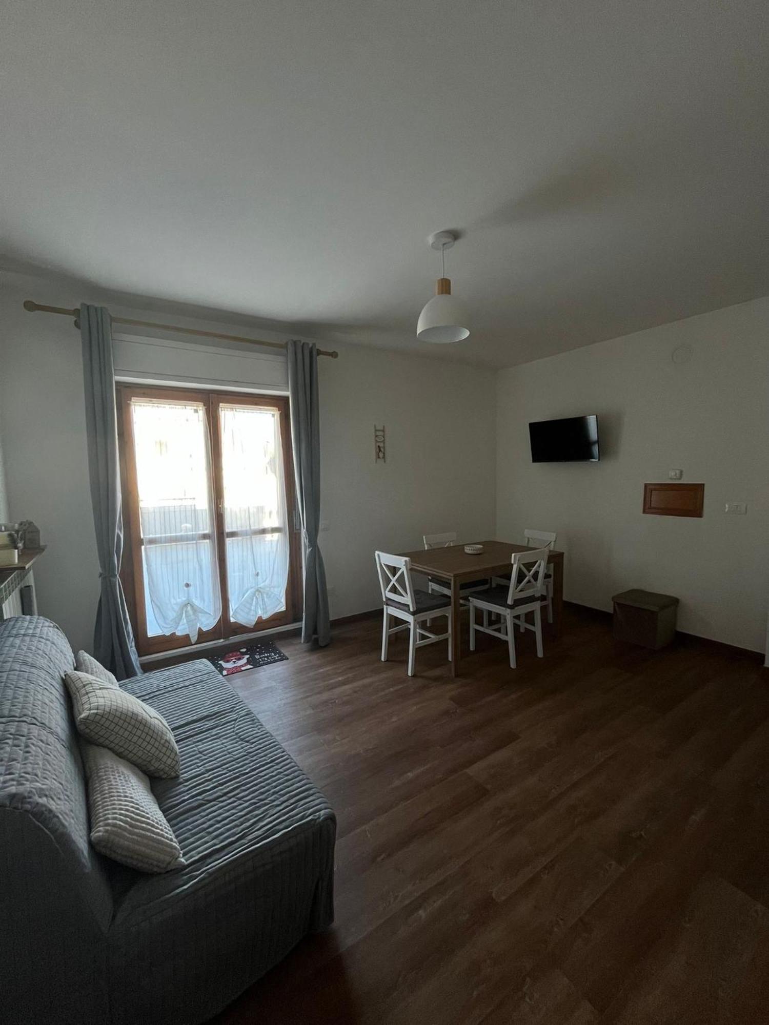 Attico - Terrazza Su Castello Apartment Castel Di Sangro Ngoại thất bức ảnh